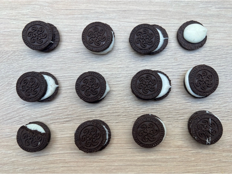 Sandwich cookies